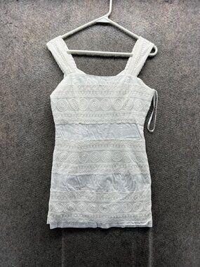Lilly Pulitzer Tank Top Womens 4 White Embroidered Square Neck Camisole Lace